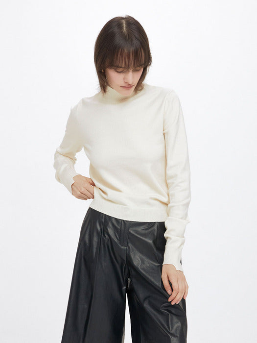 [raive] Half Neck Knit in Cream VK3WP152-9A