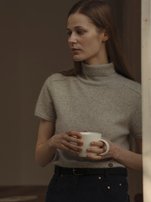 [TILLIDIE] Raccoon half turtle-neck knit_Light gray