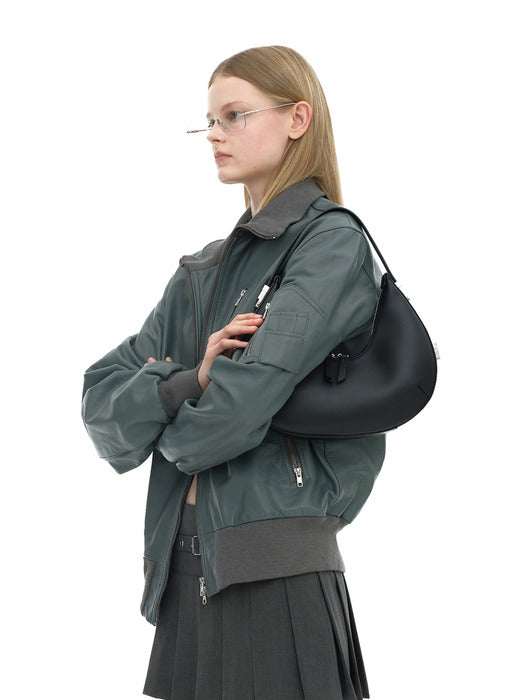 [osoi] TONI HOBO [BLACK]