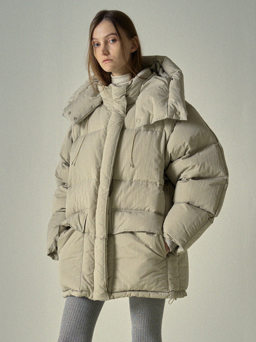 Clothing in beige - Premium quality product image