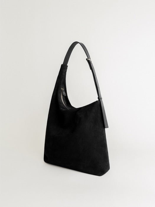 [moia] curved suede bag (black)