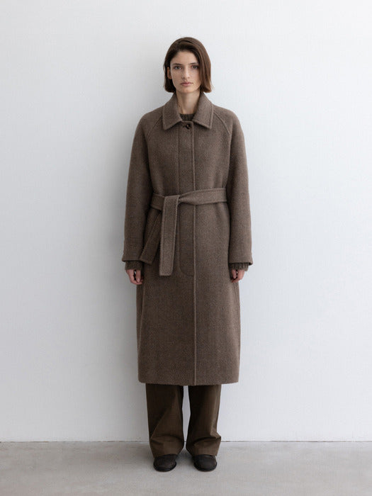 [moia] balmacaan coat (taupe)