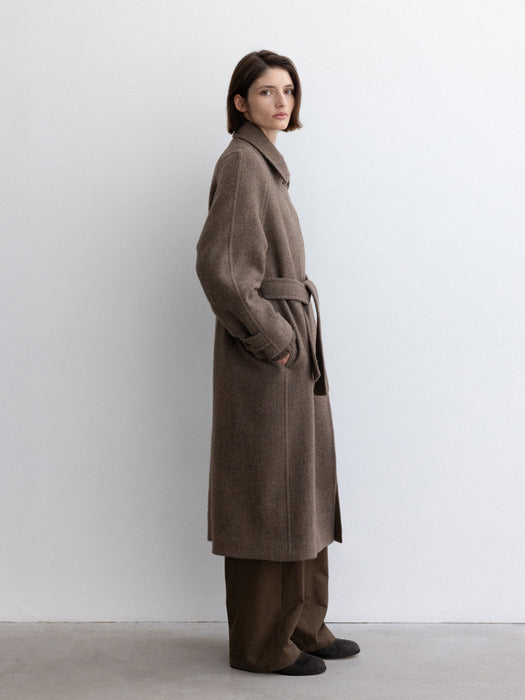 [moia] balmacaan coat (taupe)