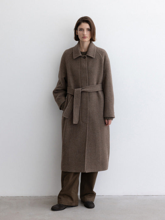 [moia] balmacaan coat (taupe)