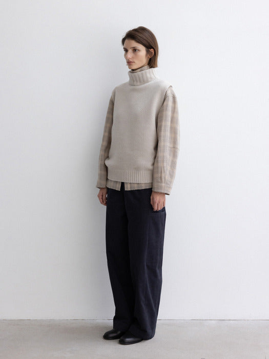 [moia] wool turtle vest (ecru)