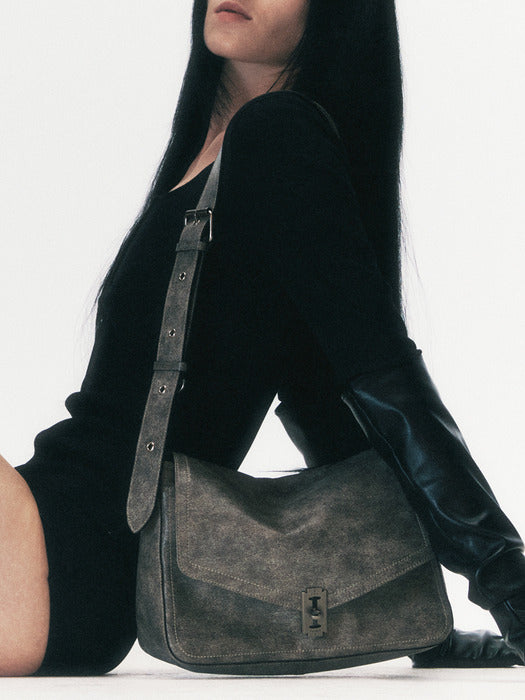 [vunque] Occam Doux Square Shoulder L (오캄 두 스퀘어 숄더 라지) Beige