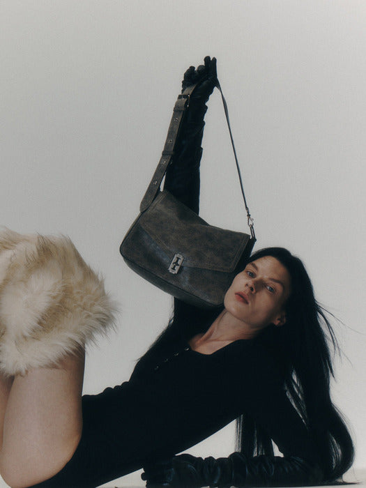 [vunque] Occam Doux Square Shoulder L (오캄 두 스퀘어 숄더 라지) Beige