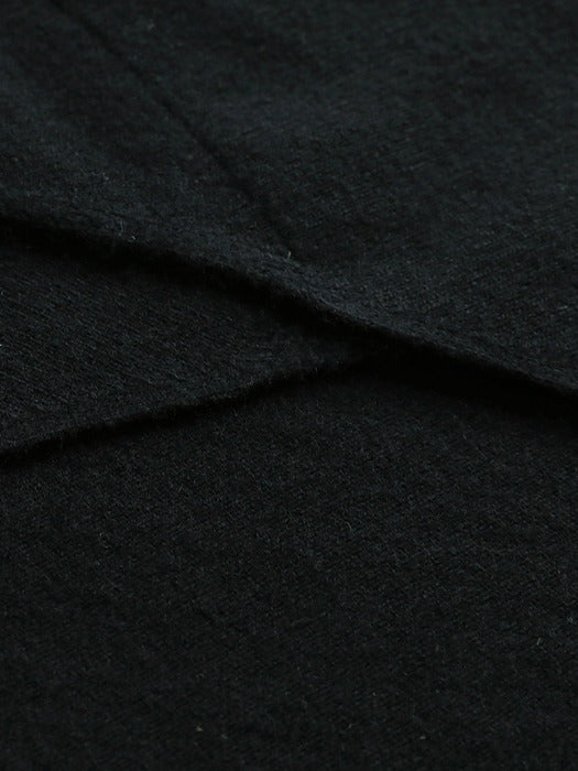 [nothing written] Triangle cashmere muffler (Black)