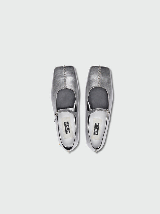 Eenk Yaya Square Toe Stitched Panel Mary Jane Flats - Silver