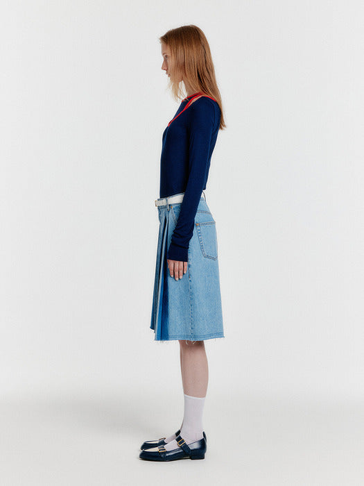 [EENK] Yeco Pleated Denim Bermuda Shorts - Blue