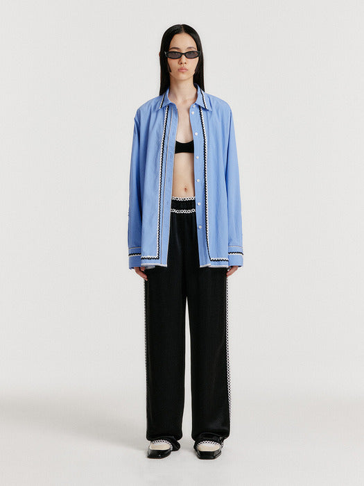 Eenk Yolo Oversized Lace Trim Shirt - Blue