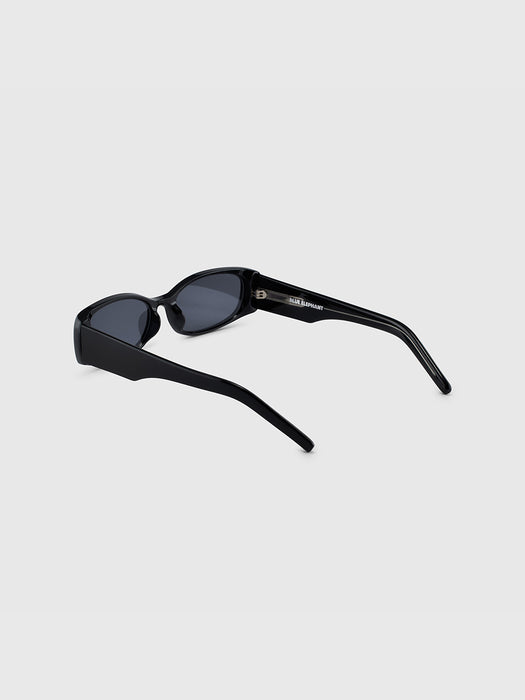 Sunglasses in black - Premium quality product image