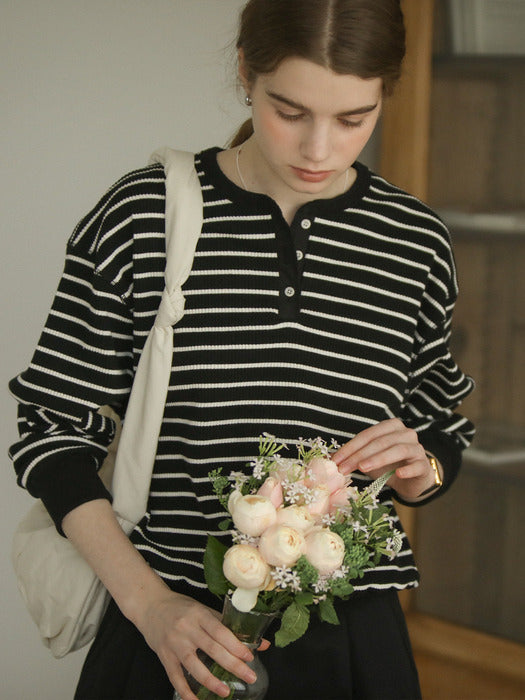 [TILLIDIE] Henry neck stripe ribbed t-shirt_Black