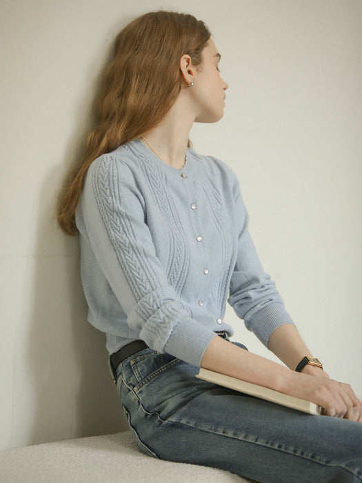 Tillidie Scallop cable cashmere blended cardigan Sky blue