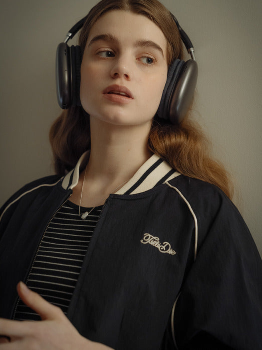 [TILLIDIE] Raglan sleeve logo baseball jumper_Black