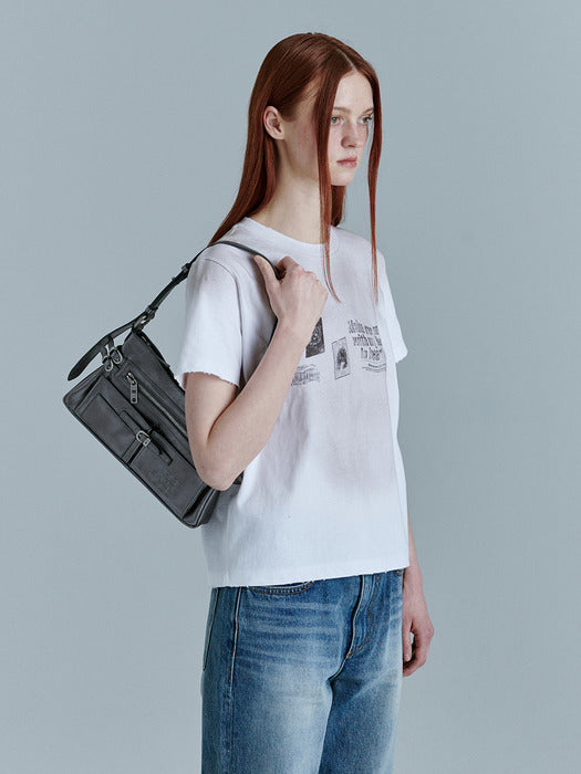FLAT POCKET SHOULDER_metallic grey foiled plain