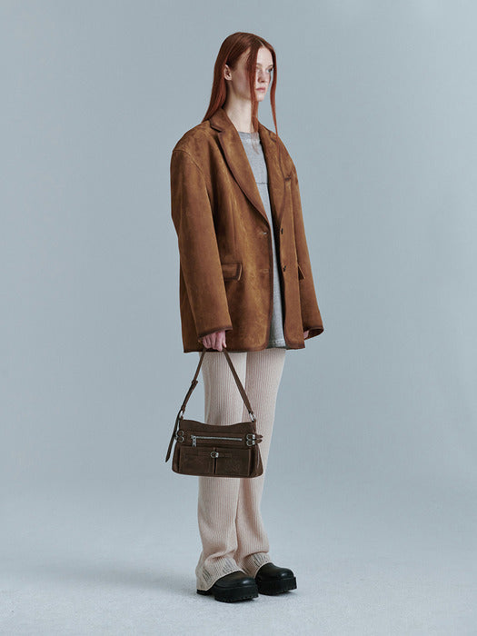 FLAT POCKET SHOULDER_washed brown pull-up