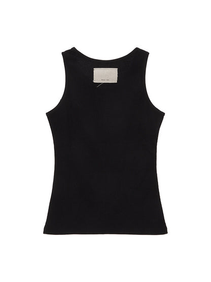 PINTUCK SLEEVELESS TOP IN BLACK