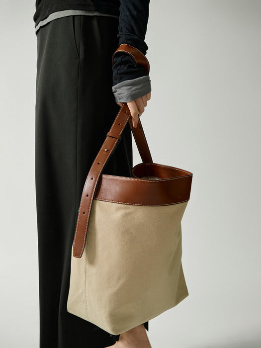 [facade pattern] Cognac Dust Big Back