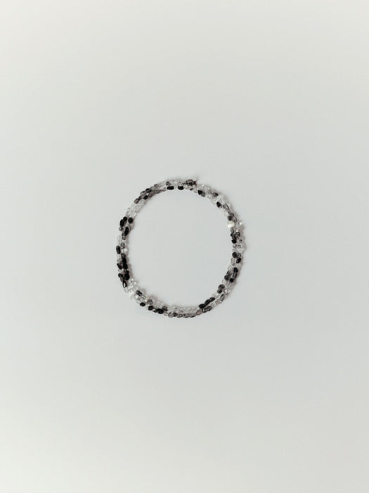 [moia] quartz long necklace (black mix)