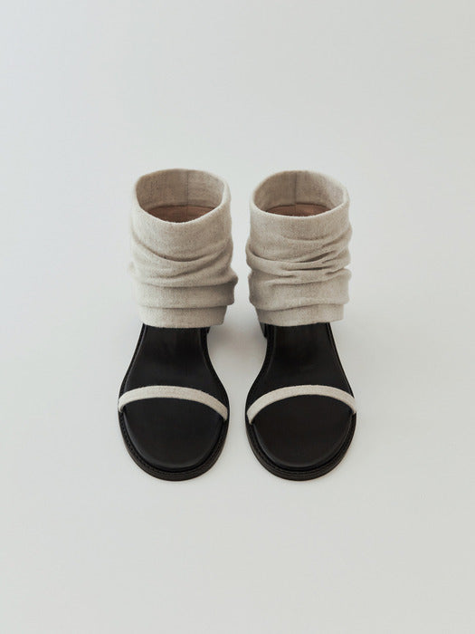 [moia] linen sandals (ecru)