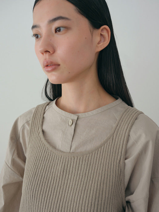 [moia] round belted shirt (pale khaki)