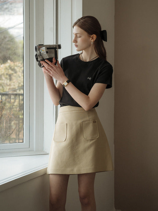 [TILLIDIE] Ribbon Embroidery half sleeve ribbed t-shirt_Black