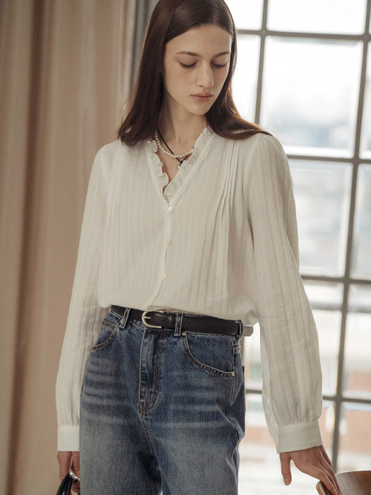 Tillidie Race texured frill blouse Ivory