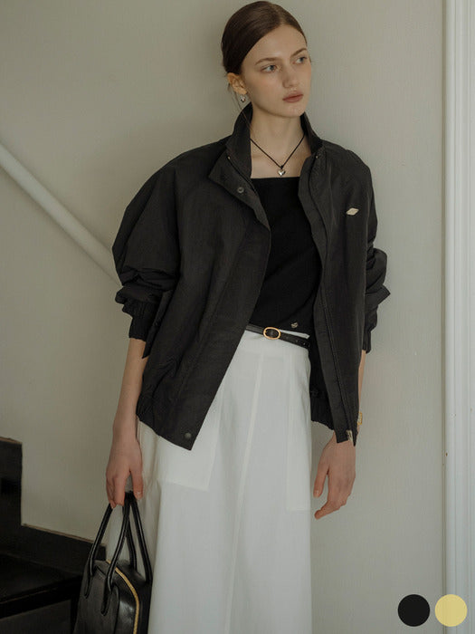 Tillidie Crispy compact wind breaker jumper Black
