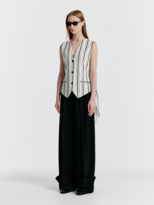 Eenk Yivas Tailored Waistcoat - White
