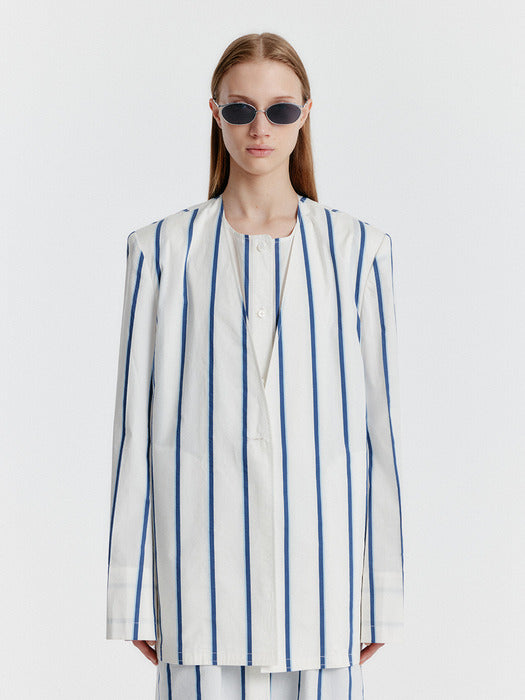 Eenk Yasmin Round-neck Long Jacket - White