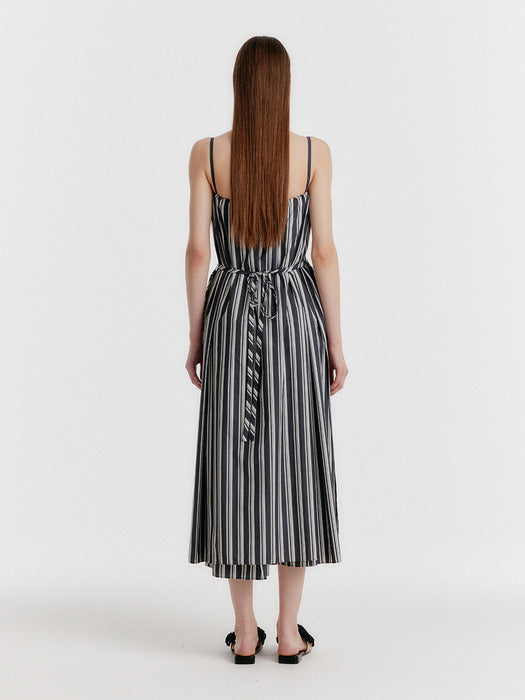 [EENK] Yadget Side-button Sleeveless Dress - Black