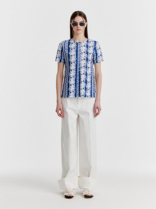 Eenk Yit Lace-printed Slit T-shirt - Blue