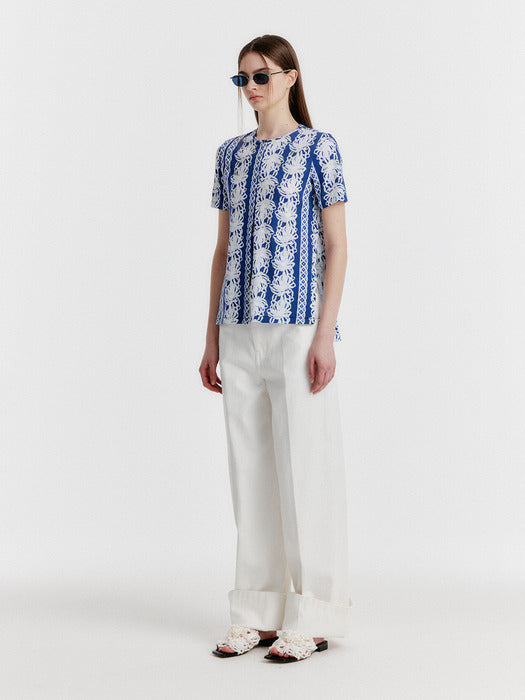 Eenk Yit Lace-printed Slit T-shirt - Blue