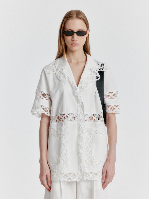 [EENK] Yomita Short Sleeve Lace-trim Shirt - White