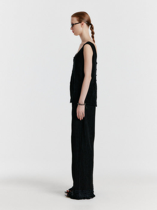 Eenk Yizi Unbalanced Knit Sleeveless Top - Black