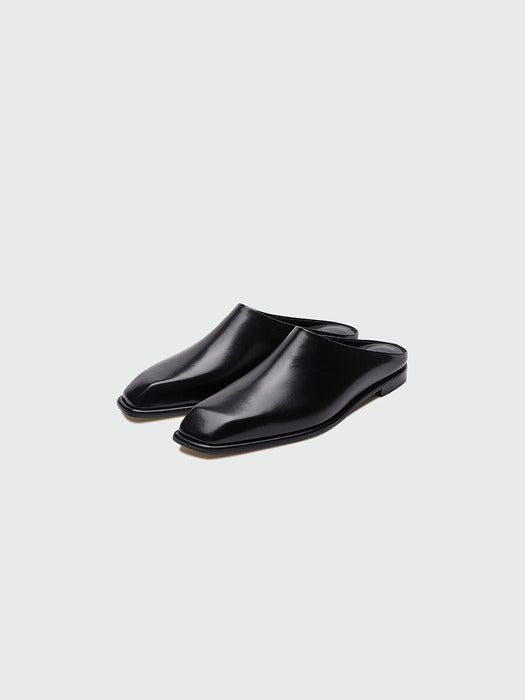 Eenk Ycop Square-toe Flat Mules - Black