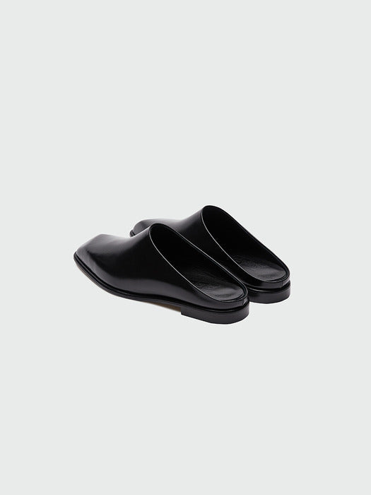 Eenk Ycop Square-toe Flat Mules - Black
