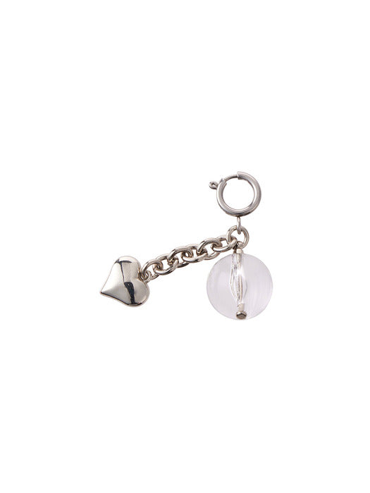 Air Ball Charm Piccolo (에어 볼 참 피콜로) White

Soft and airy, the Piccolo charm is a delicate addition to your wardrobe. This white top features a relaxed fit and a charming ball-shaped charm at the front, adding a touch of whimsy to your everyday look.