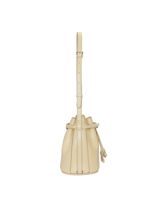 "Highly Recommended Pick: Perfect Fortune Basket Shoulder Piccolo in Milky Yellow"