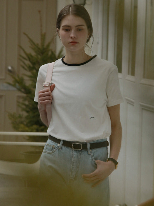 [TILLIDIE] Coloring logo embroidery half sleeve t-shirt_Ivory