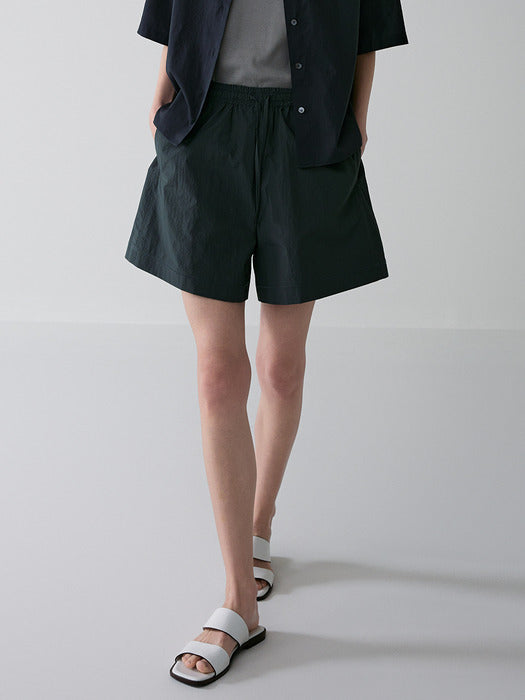 Facade Pattern Banding Bermuda Pants deep forest