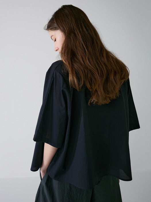 Facade Pattern Cotton Crop Half Shirt vintage navy
