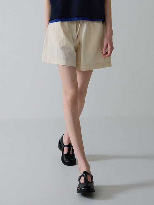 [facade pattern] Banding Bermuda Pants - Cream
