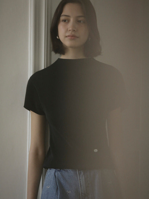 [TILLIDIE] Pleated high neck short sleeve top_Black