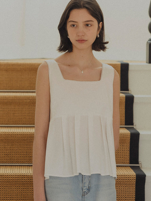 [TILLIDIE] Two way pleats sleeveless top_Ivory