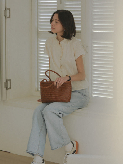 [TILLIDIE] Embroidery textured short sleeve frill blouse_Beige