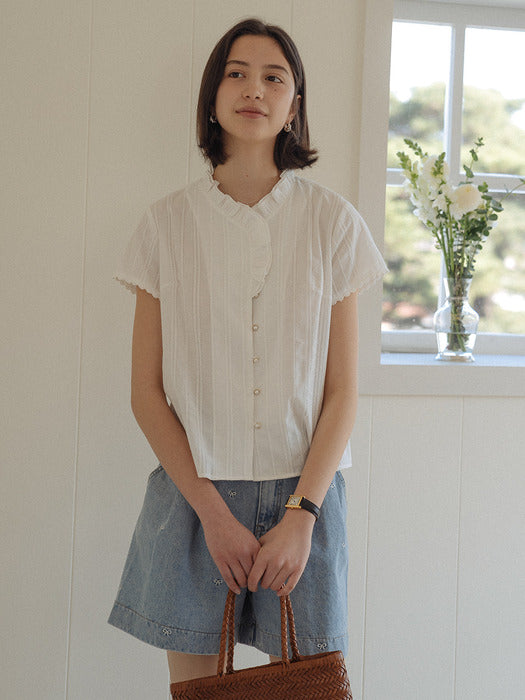 [TILLIDIE] Embroidery textured short sleeve frill blouse_Ivory