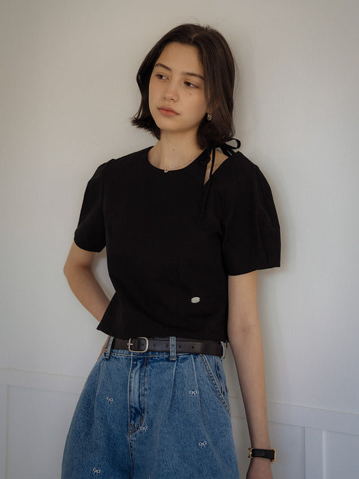 [TILLIDIE] Cut-out ribbon half sleeve blouse_Black