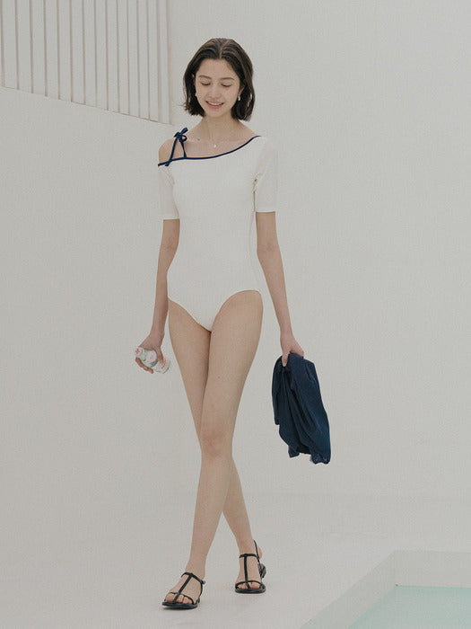 Tillidie Strap off shoulder swimwear White
